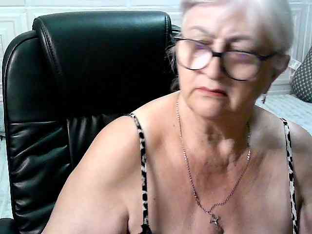 LolkaAlyss webcam