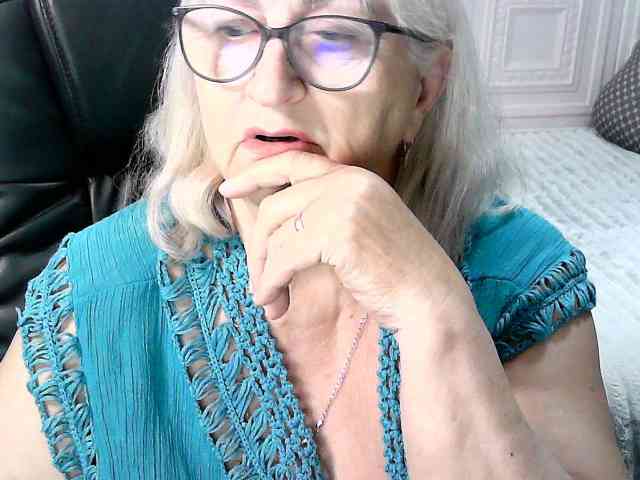 LolkaAlyss webcam