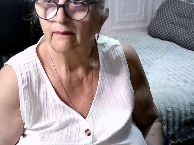 LolkaAlyss webcam