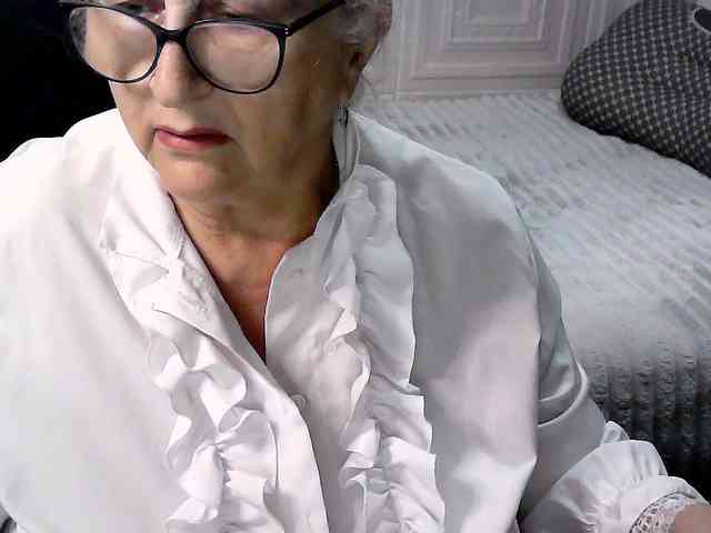 LolkaAlyss webcam