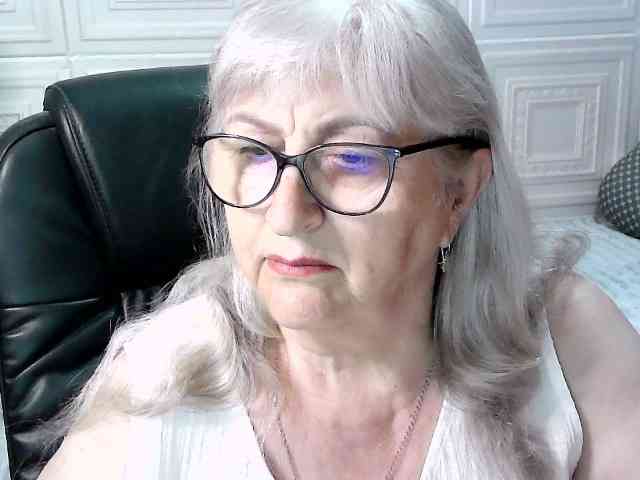 LolkaAlyss webcam
