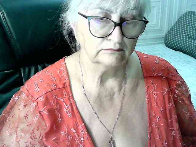 LolkaAlyss webcam