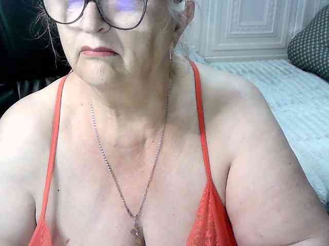 LolkaAlyss webcam