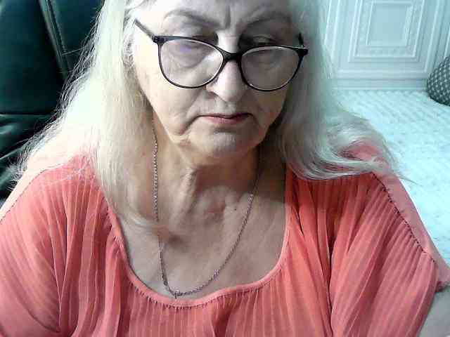 LolkaAlyss webcam