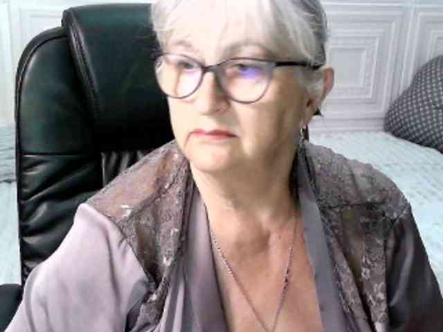 LolkaAlyss webcam