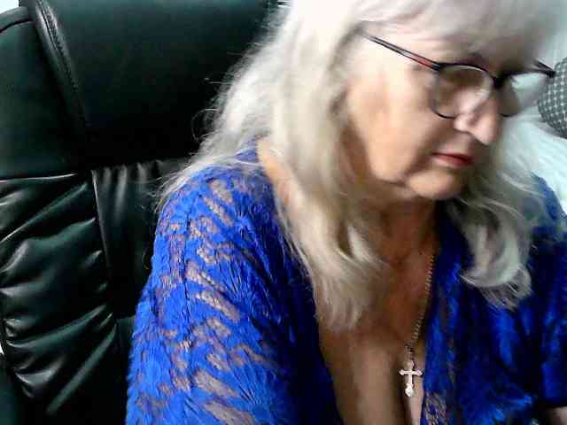 LolkaAlyss webcam