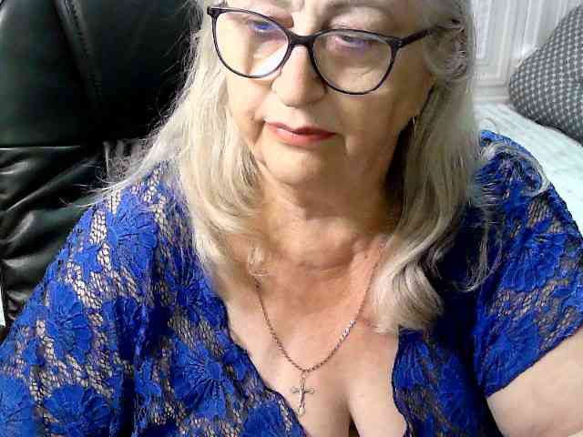 LolkaAlyss webcam