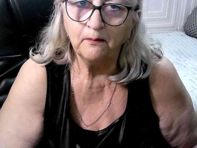 LolkaAlyss webcam