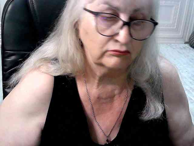LolkaAlyss webcam