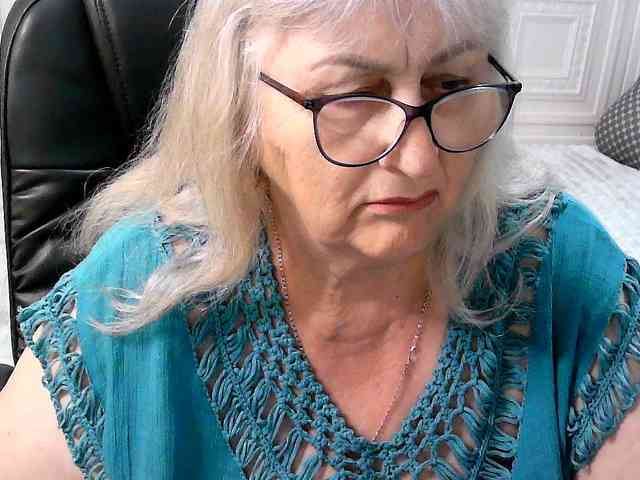 LolkaAlyss webcam