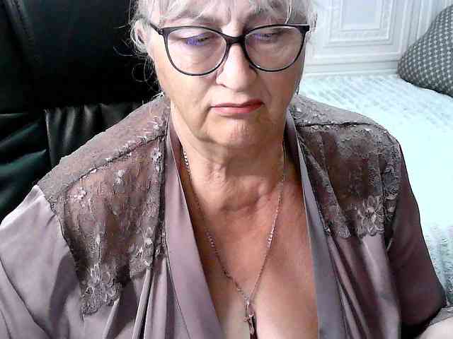 LolkaAlyss webcam