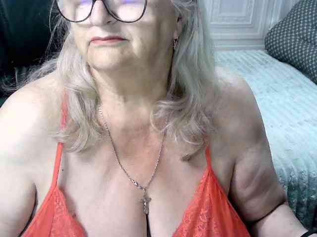 LolkaAlyss webcam