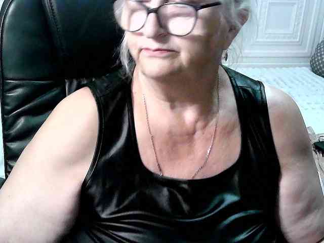 LolkaAlyss webcam
