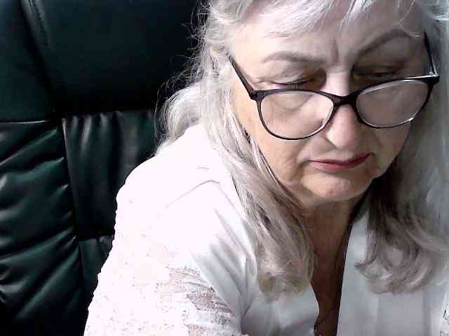 LolkaAlyss webcam