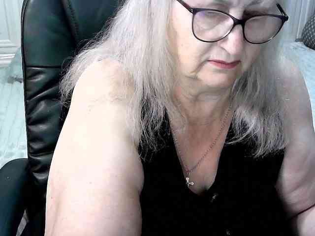 LolkaAlyss webcam