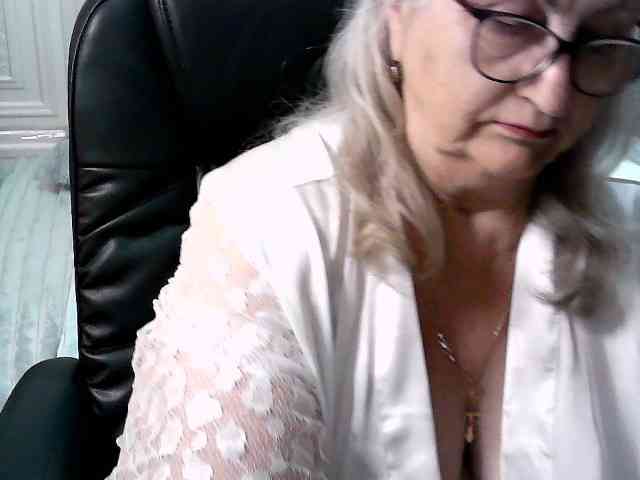 LolkaAlyss webcam