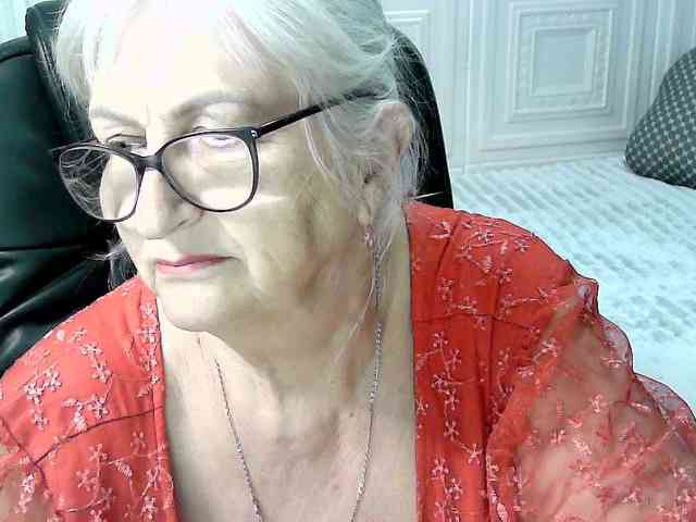 LolkaAlyss webcam
