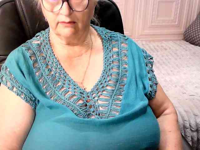 LolkaAlyss webcam