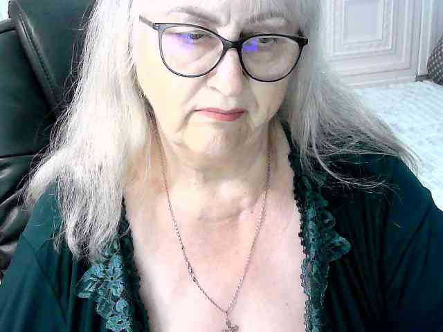 LolkaAlyss webcam