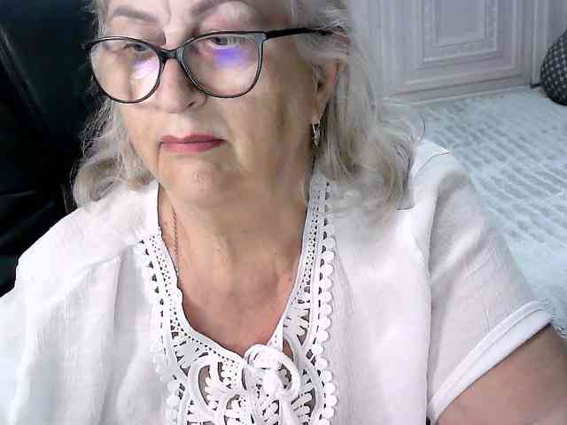LolkaAlyss webcam
