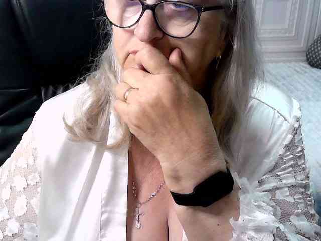 LolkaAlyss webcam