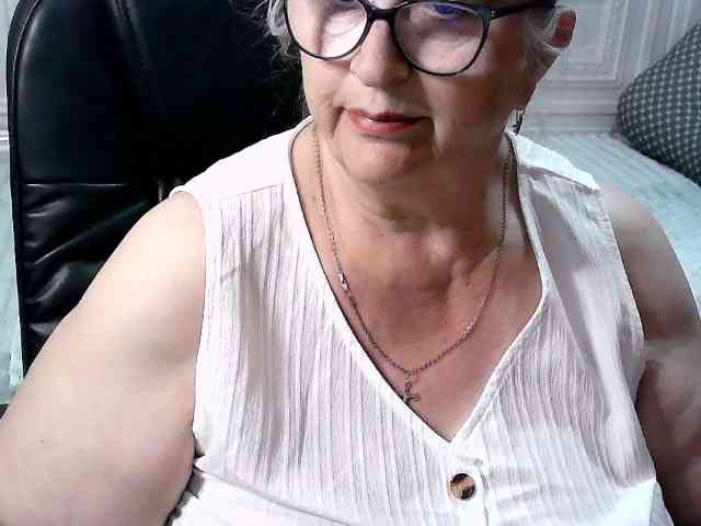 LolkaAlyss webcam