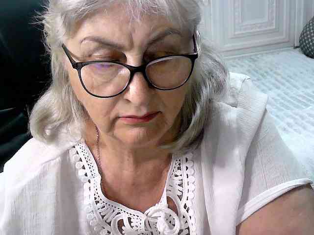 LolkaAlyss webcam