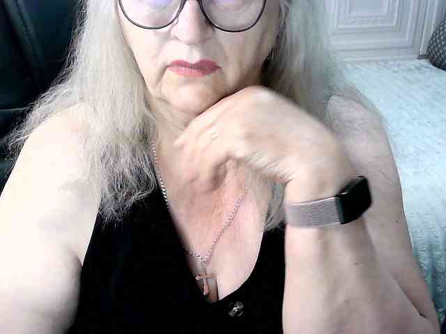 LolkaAlyss webcam