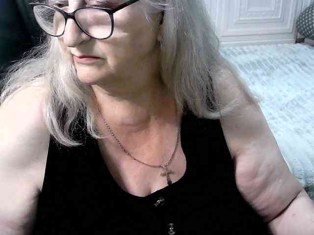 LolkaAlyss webcam