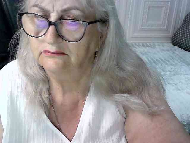 LolkaAlyss webcam