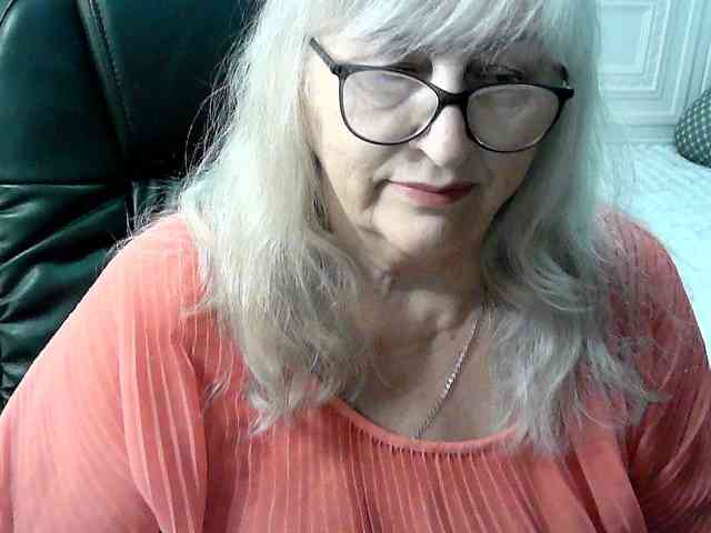 LolkaAlyss webcam