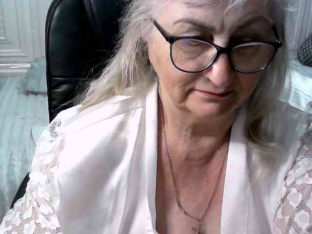 LolkaAlyss webcam