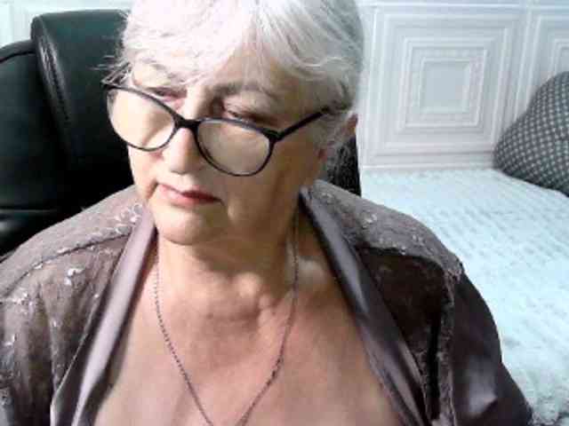 LolkaAlyss webcam