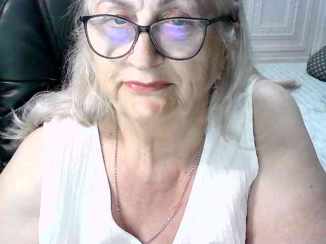 LolkaAlyss webcam