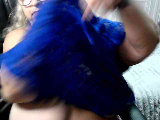 LolkaAlyss webcam