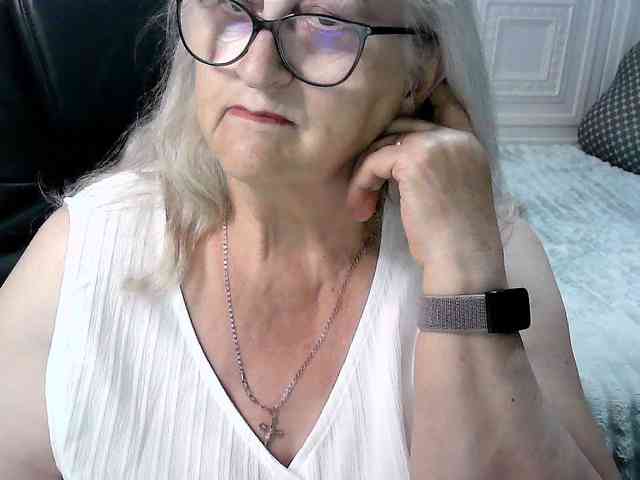 LolkaAlyss webcam