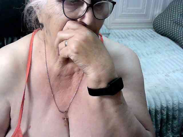 LolkaAlyss webcam