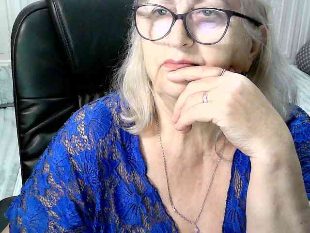 LolkaAlyss webcam