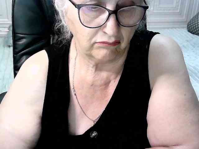 LolkaAlyss webcam