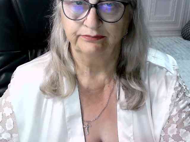 LolkaAlyss webcam