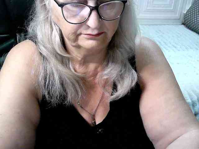 LolkaAlyss webcam