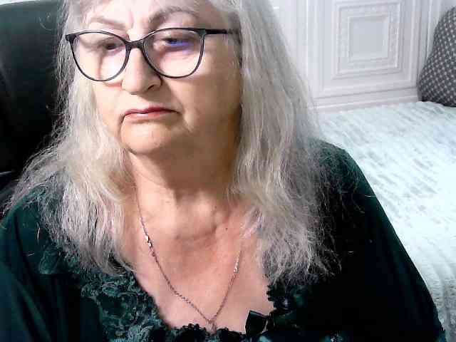 LolkaAlyss webcam