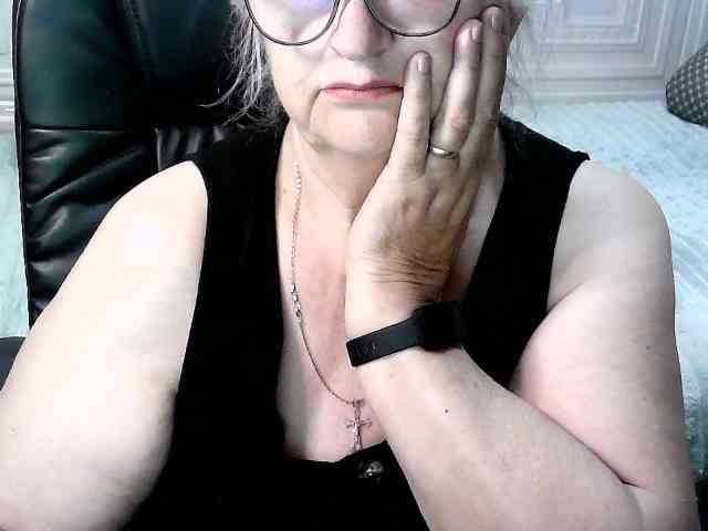 LolkaAlyss webcam