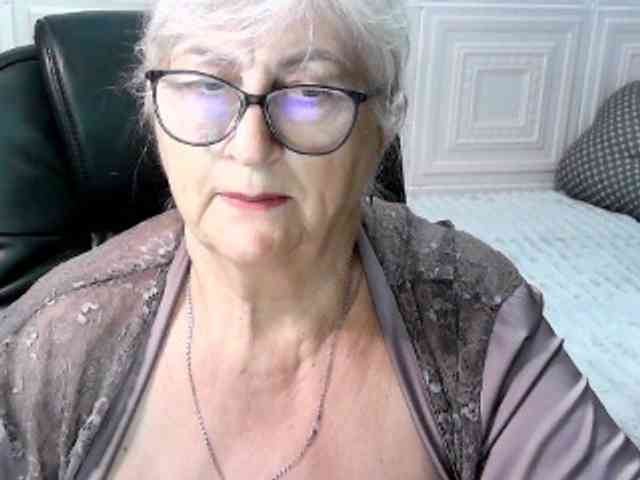 LolkaAlyss webcam
