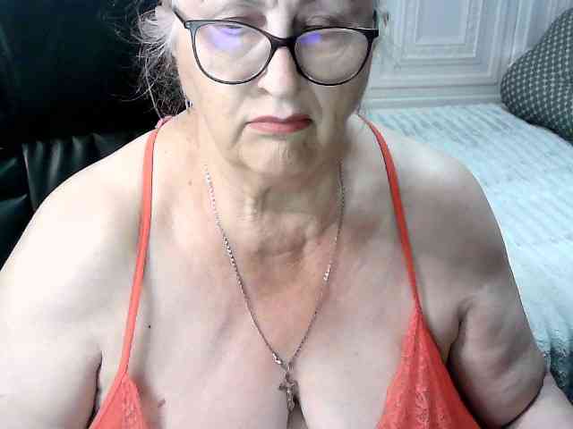 LolkaAlyss webcam
