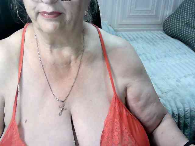 LolkaAlyss webcam