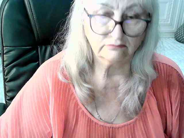 LolkaAlyss webcam