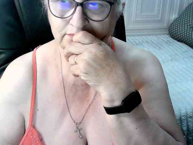 LolkaAlyss webcam