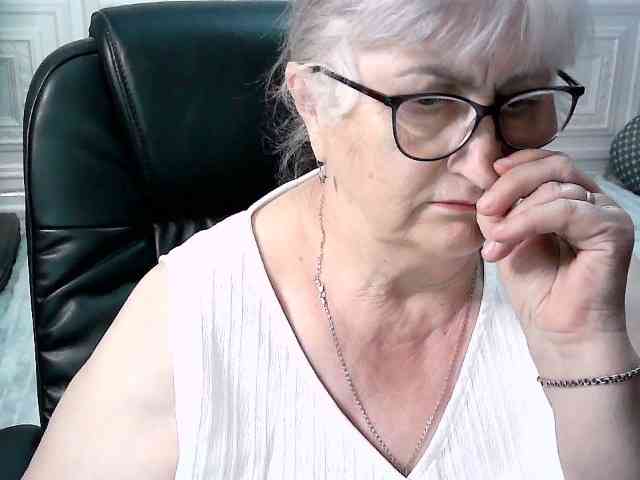 LolkaAlyss webcam