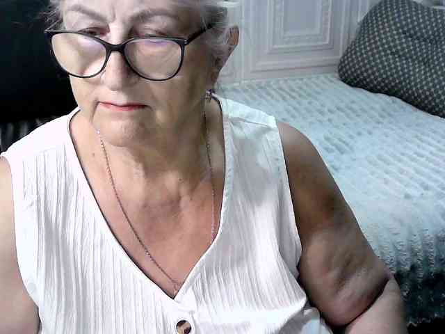 LolkaAlyss webcam